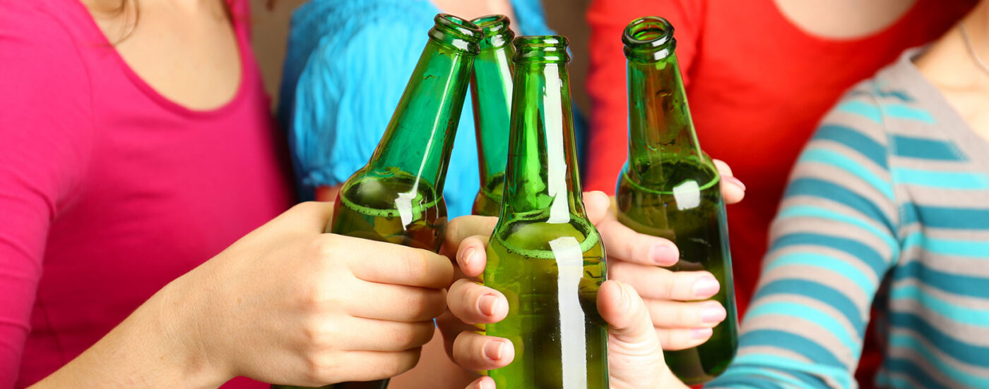 Verbod alcoholreclame is geen oplossing